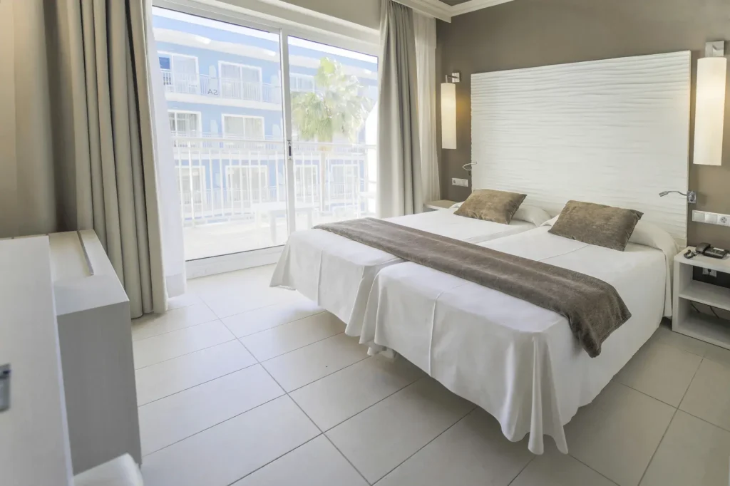 habitacion familiar augustus