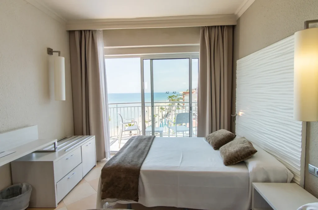 vista piscina cambrils