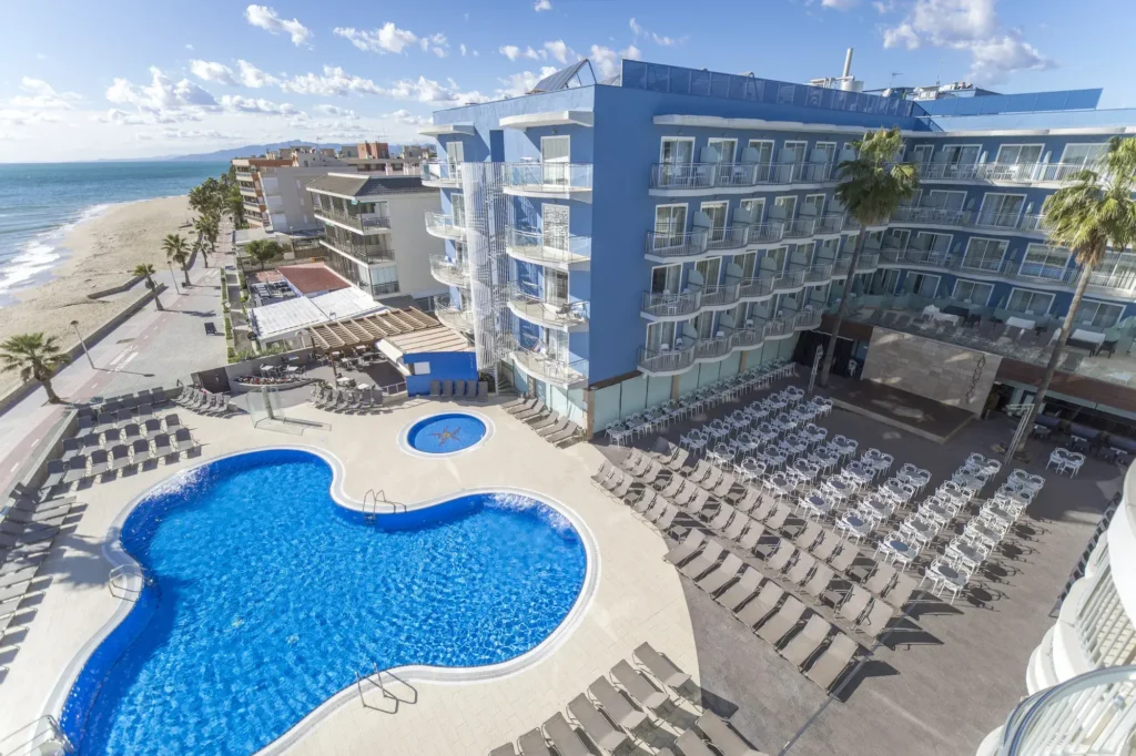 piscine augustus cambrils